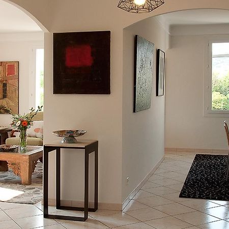 Appartement D Artiste Hyères Buitenkant foto