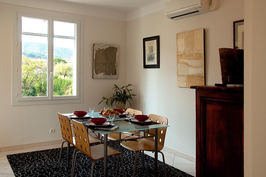 Appartement D Artiste Hyères Buitenkant foto